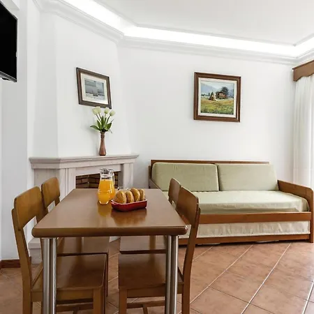 Village House Nazare