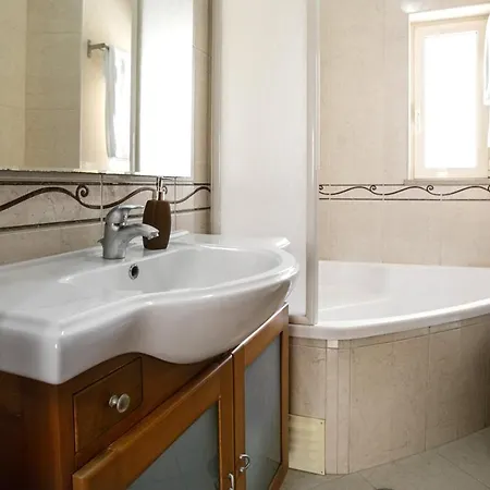 Apartment Village House Nazaré